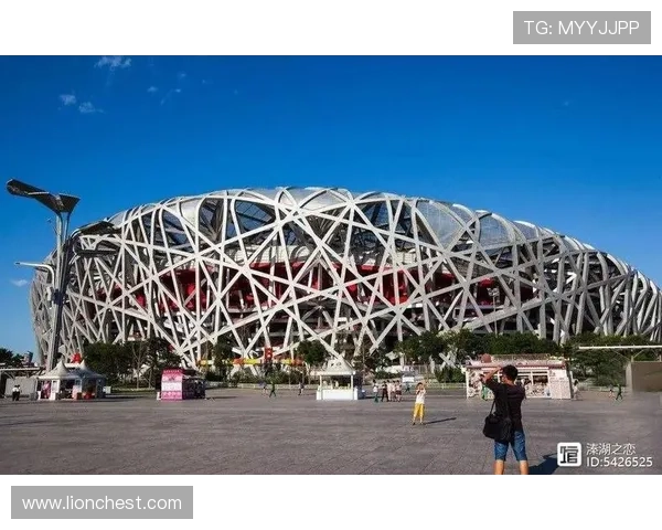 星空体育全站：专业的赛事分析与评论提升您的观赛体验与理解深度